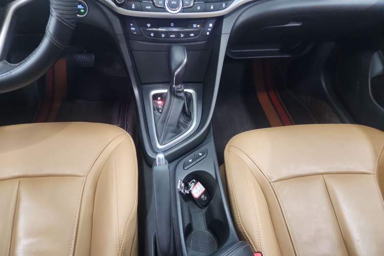 Used Buick Excelle GX 2019 18T Automatic Connected Flagship Version China V Standard
