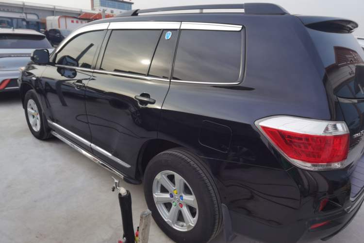 Used Toyota Highlander 2012 2.7L 2WD 5-Seater Elite Edition
