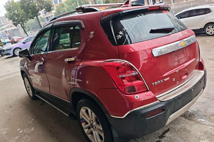 Used Chevrolet Trax 2016 1.4T Manual Two-Wheel Drive Comfort Version with Sunroof
