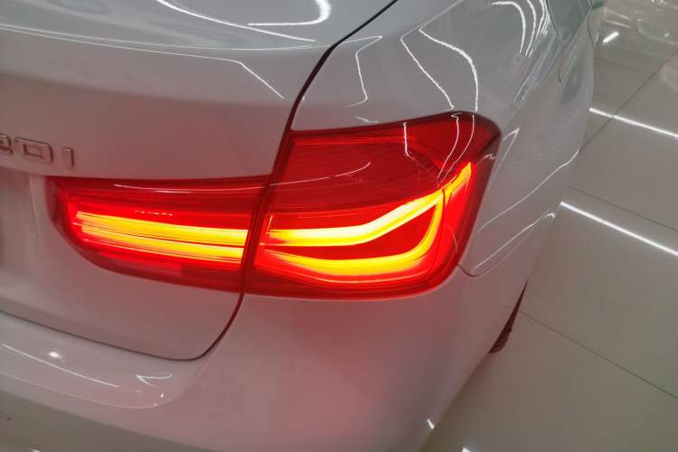 Used BMW 3 Series 2019 320i M Sport Package