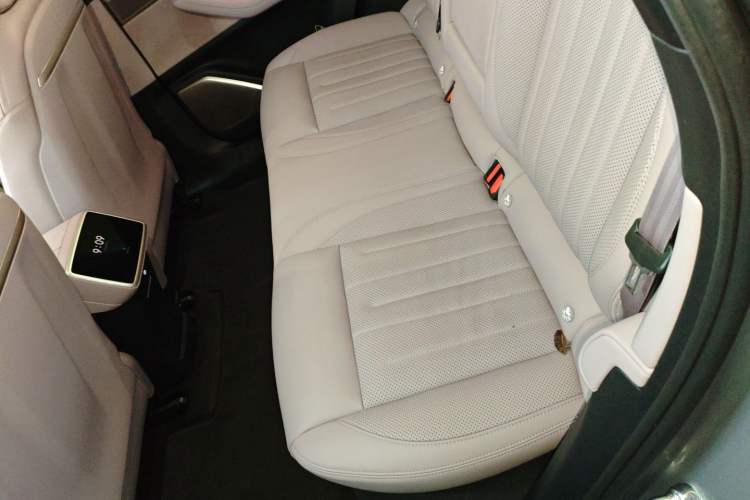 Used ONVO L60 2024 60 kWh All-Wheel Drive
