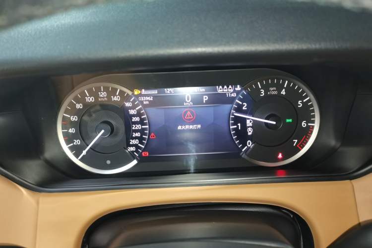 Used Land Rover Range Rover Velar 2023 250 PS Ebony Black Limited Edition