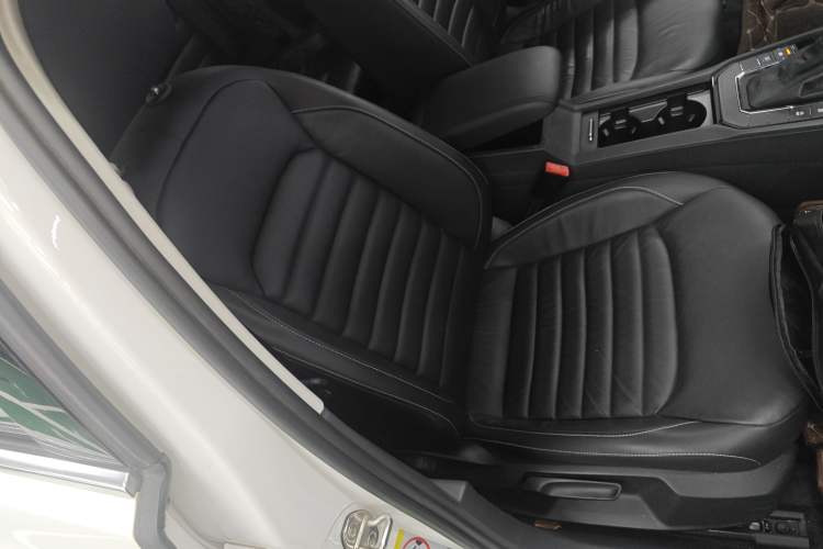 Used Volkswagen Lamando 2017 280TSI DSG Comfort Edition
