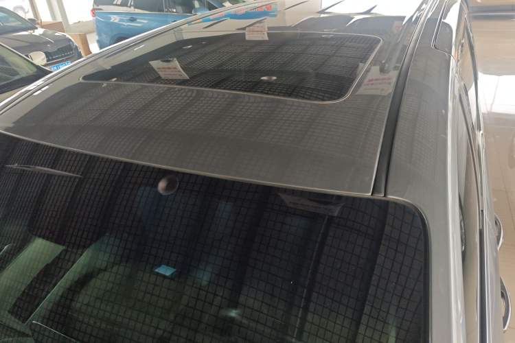 Used Buick GL8 2021 Land Cruiser Executive Class 652T Luxury Model