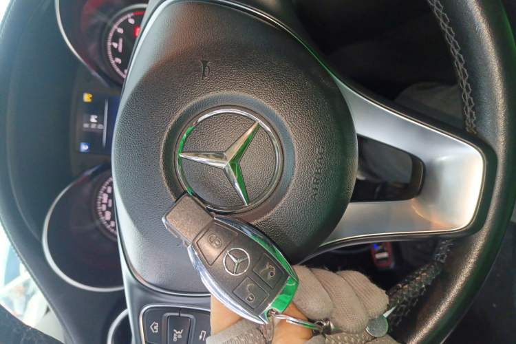 Used Mercedes-Benz C-Class 2017 Facelift C 200 L Sport Edition
