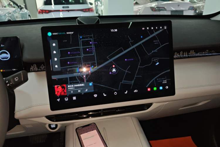 Used Changan UNI-Z New Energy 2024 Blue Whale Smart Electric iDD 125km Excellence Model
