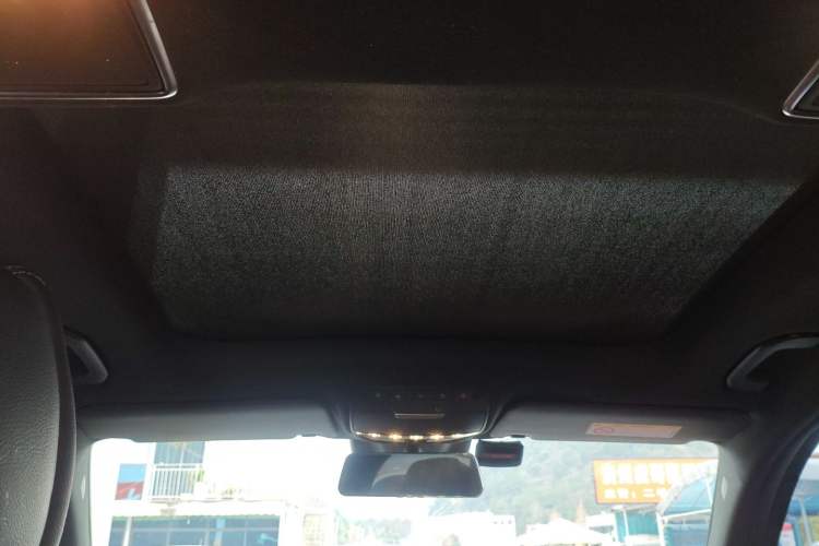 Used Mercedes-Benz GLC 2022 Refreshed GLC 300 L 4MATIC Dynamic Edition
