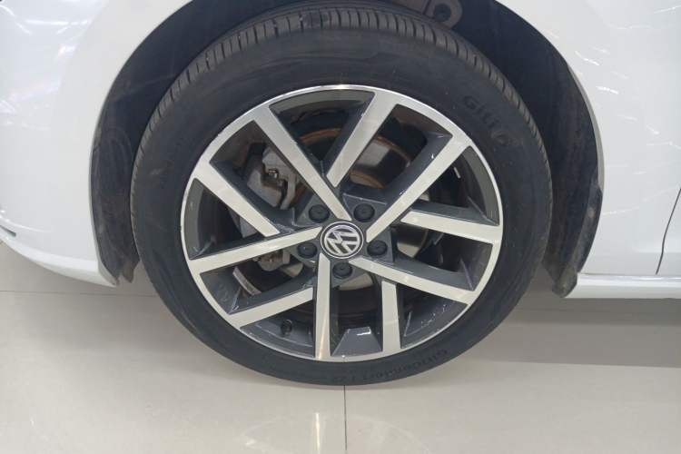 Used Volkswagen Golf 2020 200TSI DSG Comfortable and Ambitious Edition
