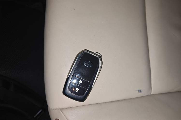 Used Toyota RAV4 2013 2.5L Automatic 4x4 Elite Edition