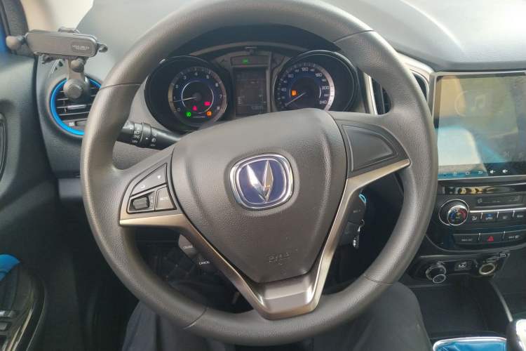 Used Changan CS15 2016 1.5L Manual Fashion Edition
