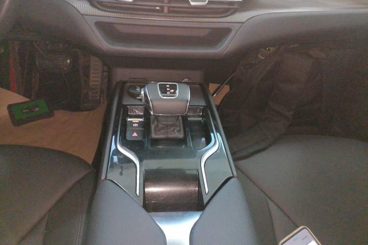 Used Hongqi E-QM5 2022 431 km Charge & Enjoy Edition
