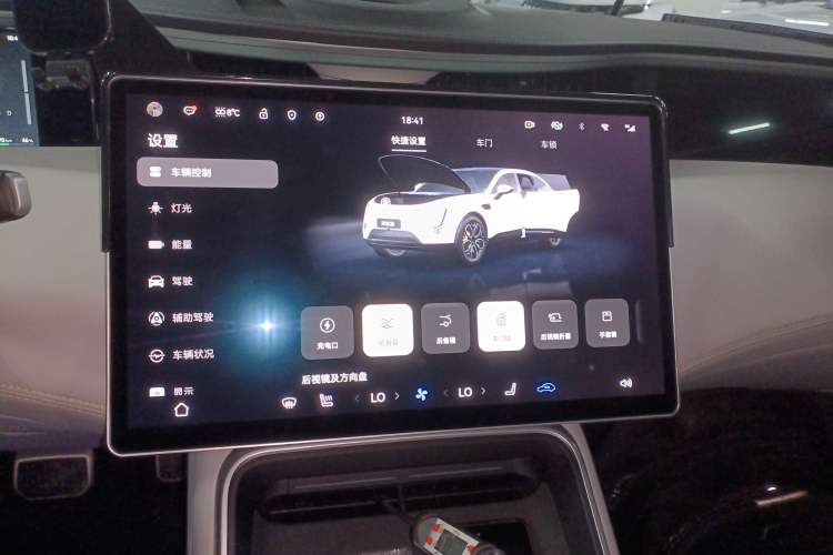 Used  11 2022 Long-Range Dual-Motor Luxury Edition 5 Seats