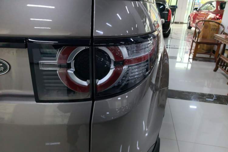 Used Land Rover Discovery Sport 2016 2.0T SE
