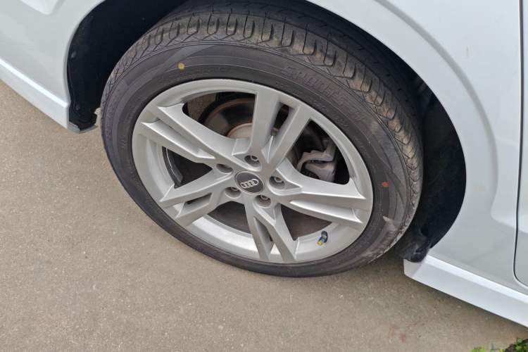 Used Audi A3 2019 Limousine 35 TFSI Fashion Edition China VI Emission Standard
