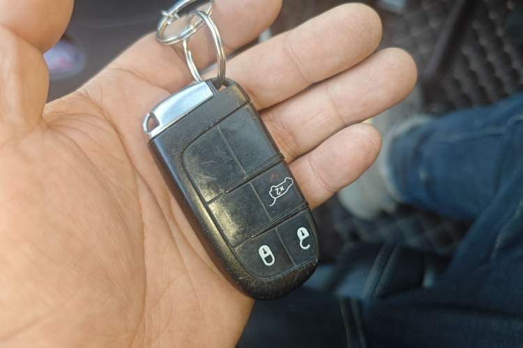 Used  Grand Cherokee (Import) 2014 3.0L Comfort Navigation Edition
