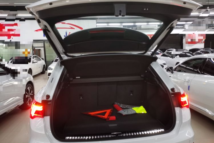 Used Audi Q3 2024 35 TFSI Fashion Dynamic Edition
