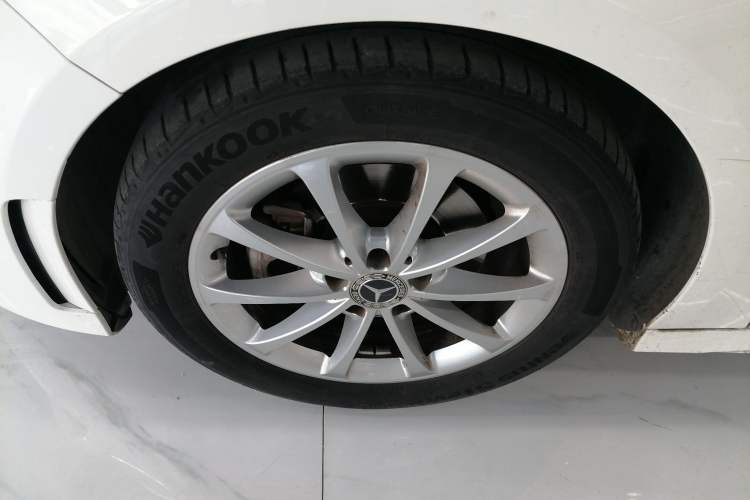 Used Mercedes-Benz A-Class 2020 Restyled A 200 L Sport Sedan Fashion Version
