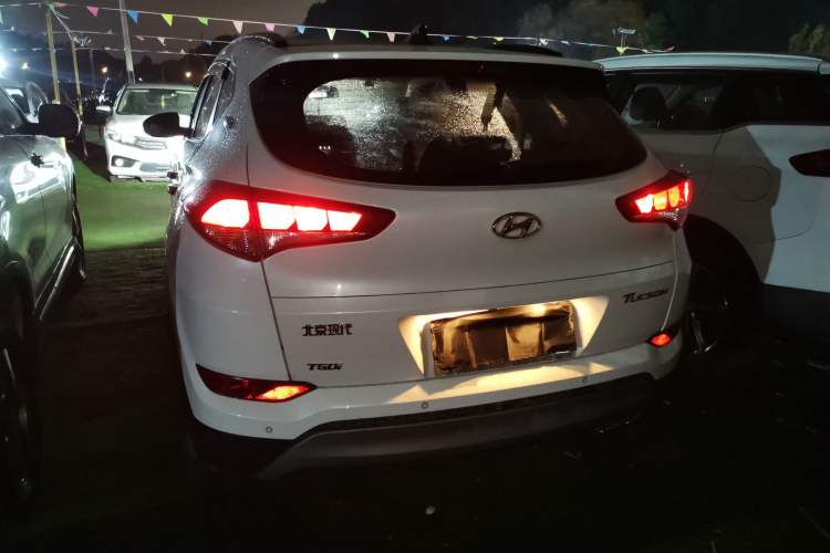 Used Hyundai Tucson 2018 1.6T Dual-Clutch Two-Wheel Drive 15th Anniversary Special Edition
