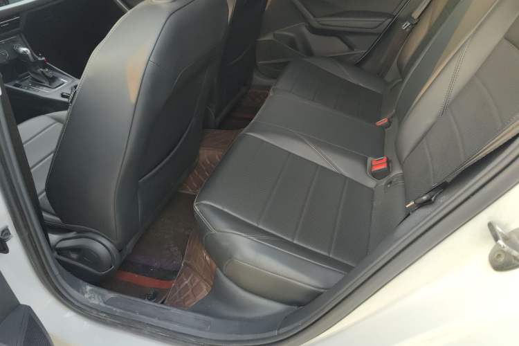 Used Volkswagen Lavida 2021 1.5L Automatic Comfort Edition
