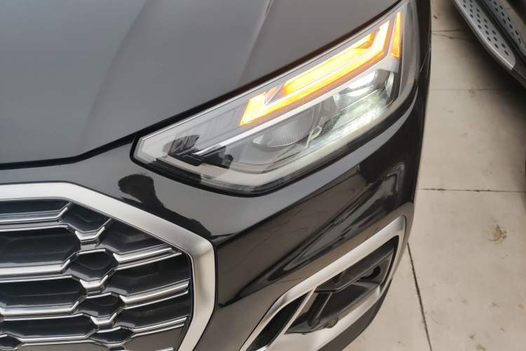 Used Audi Q5L 2023 40T Fashionable and Dynamic Edition
