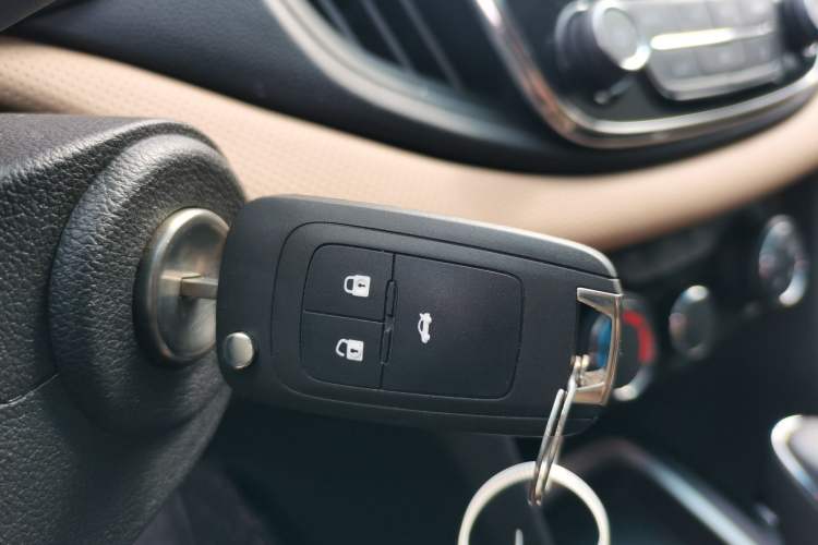 Used Chevrolet Monza 2022 320 Automatic Enjoyment Edition
