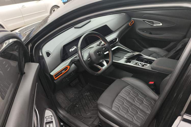 Used Changan UNI-T 2022 1.5T Prestige Version