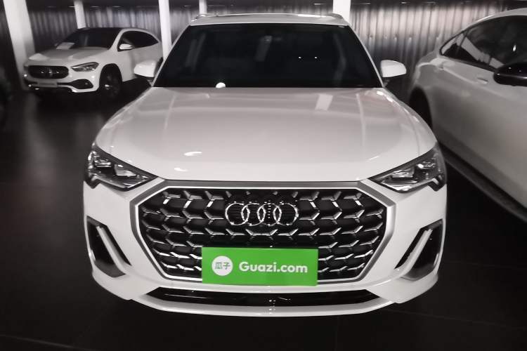 Used Audi Q3 2024 35 TFSI Fashion Dynamic Edition