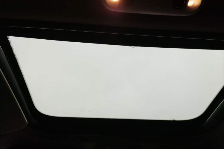 Used  MINI 2016 1.5T COOPER Five-Door Edition
