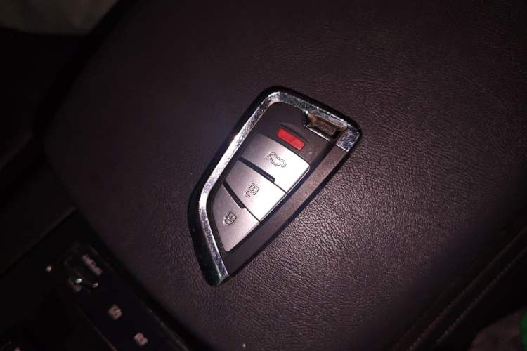 Used BYD Song Pro New Energy 2019 DM 1.5T Four-Wheel Drive Performance Edition Flagship Model
