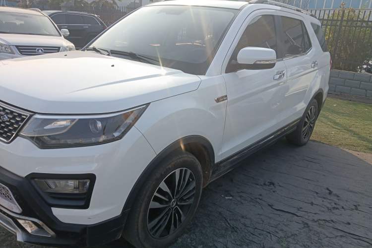Used Oshan CX70 2017 CX70T 1.5T Automatic Zunqing Edition
