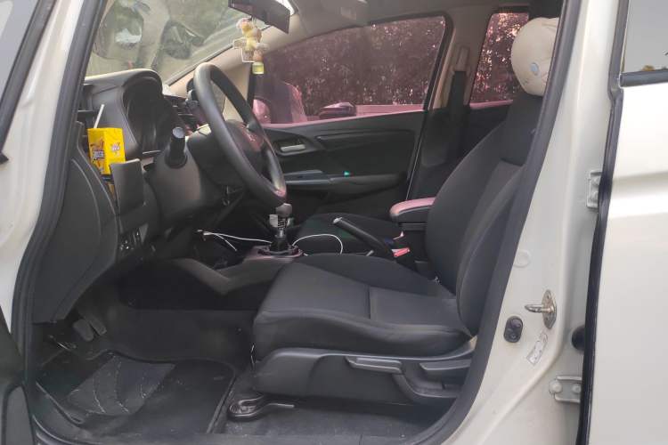 Used Honda Fit 2018 1.5L Manual Comfort Edition