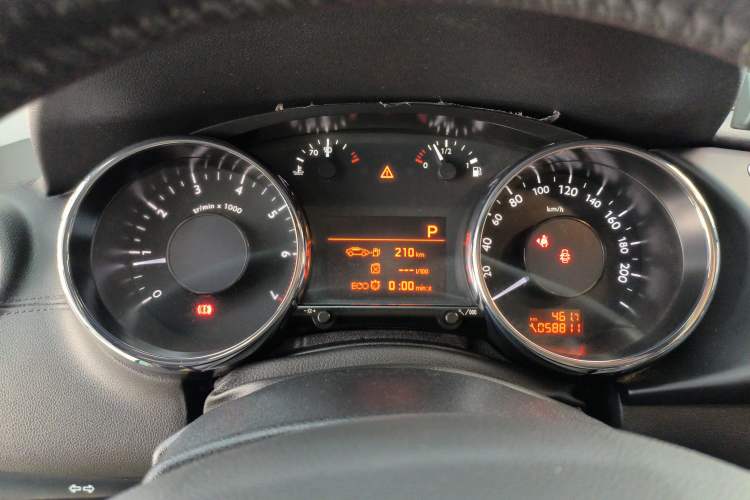 Used Peugeot 3008 2016 1.6THP Automatic Trend Edition
