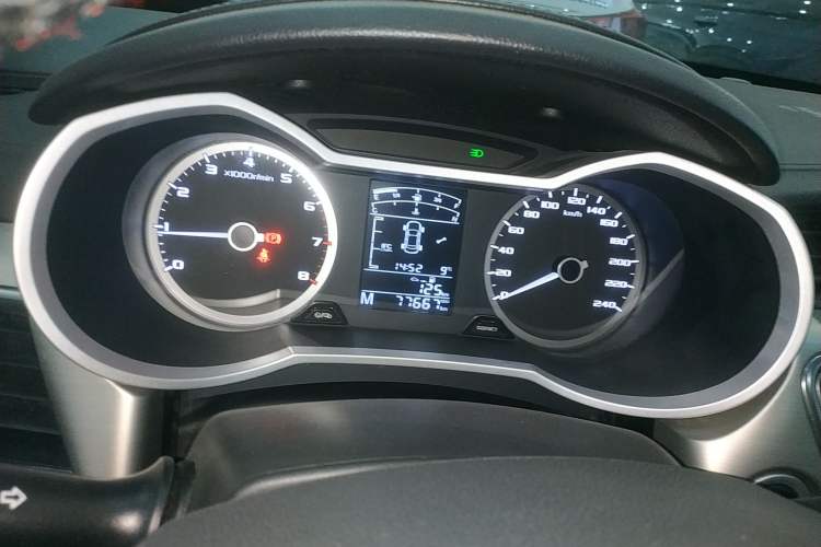 Used Geely Auto Emgrand GL 2017 1.3T Manual Elite Model
