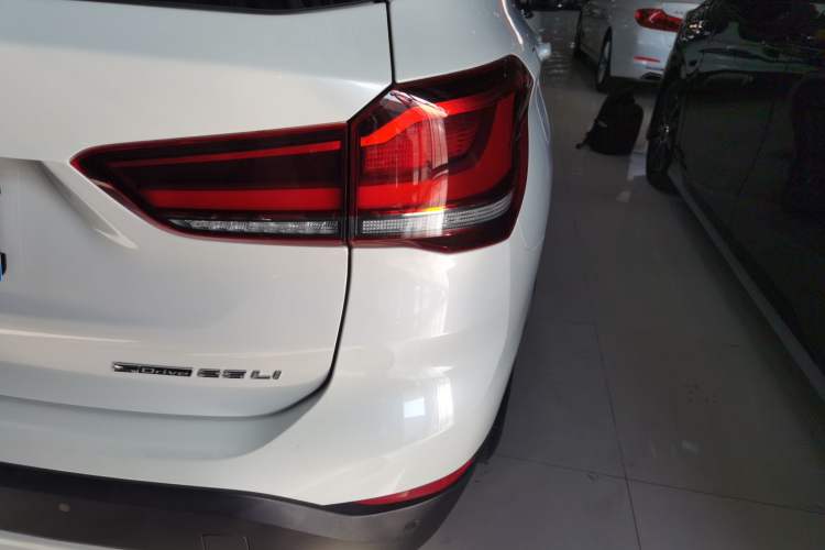 Used BMW X1 2022 sDrive25Li Leading Model
