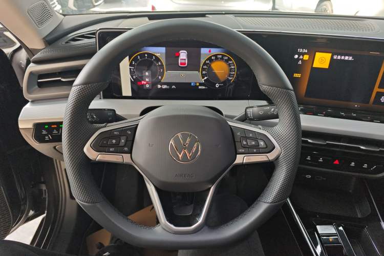 Used Volkswagen Lamando 2025 Lavida L 280TSI DSG Cool & Spicy PLUS Edition
