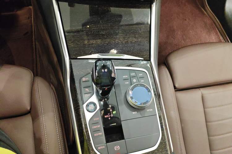 Used BMW 3 Series 2021 Restyled 325Li M Sport Package
