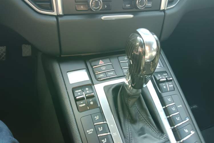 Used Porsche Macan 2016 Macan S 3.0T
