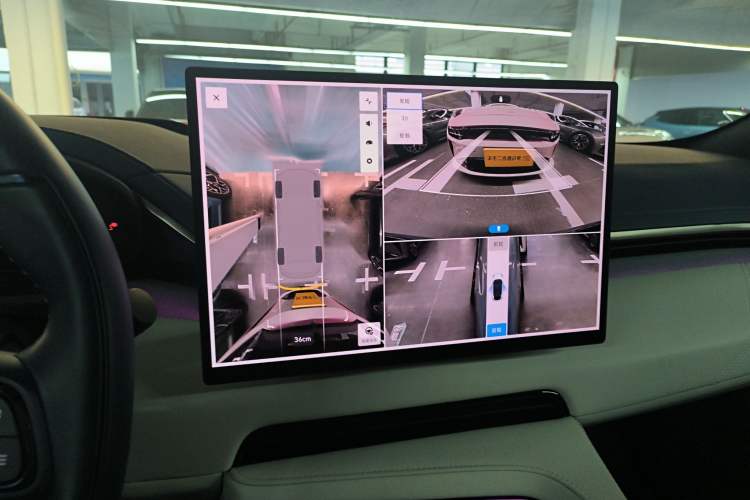 Used Zeekr 001 2025 YOU Edition 100 kWh All-Wheel Drive
