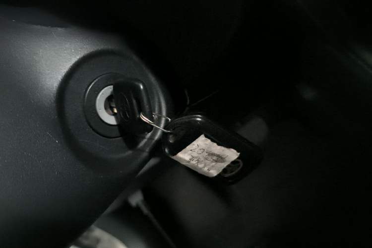 Used Toyota YARiS L 2020 X-Trail X 1.5L CVT Leading Edition
