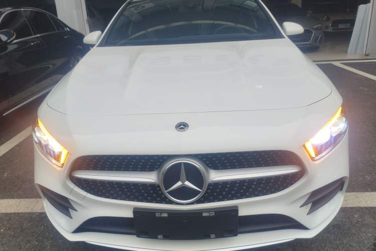 Used Mercedes-Benz A-Class 2022 Restyled A 200 L Sport Sedan Fashion Version
