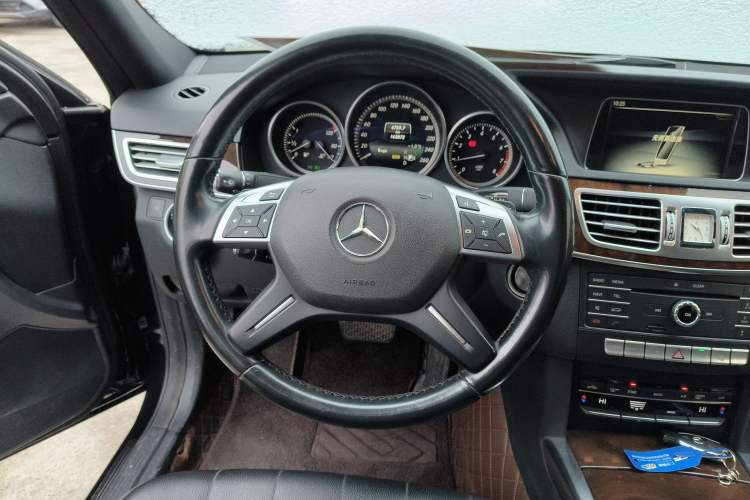 Used Mercedes-Benz E-Class 2015 Revised E 260 L
