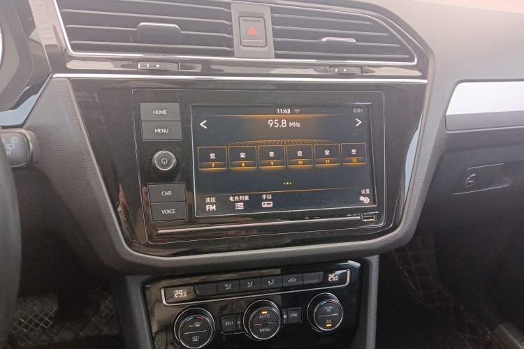 Used Volkswagen Tiguan L 2018 Revised Version 330TSI Automatic Two-Wheel Drive Comfort Edition
