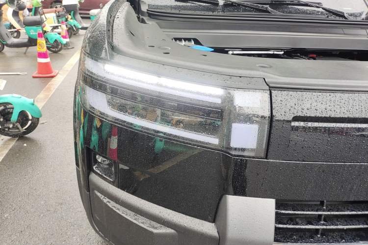 Used  Tai 7 2025 Model 200 km Two-Wheel Drive Max Edition