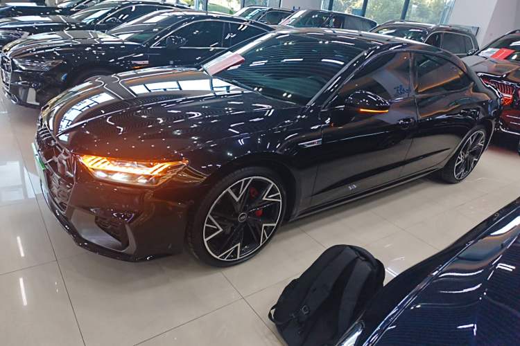 Used Audi A7L 2024 45 TFSI quattro Black Warrior Edition
