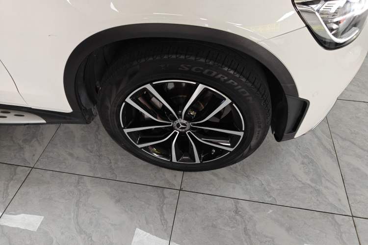 Used Mercedes-Benz GLC 2021 GLC 300 L 4MATIC Dynamic Model
