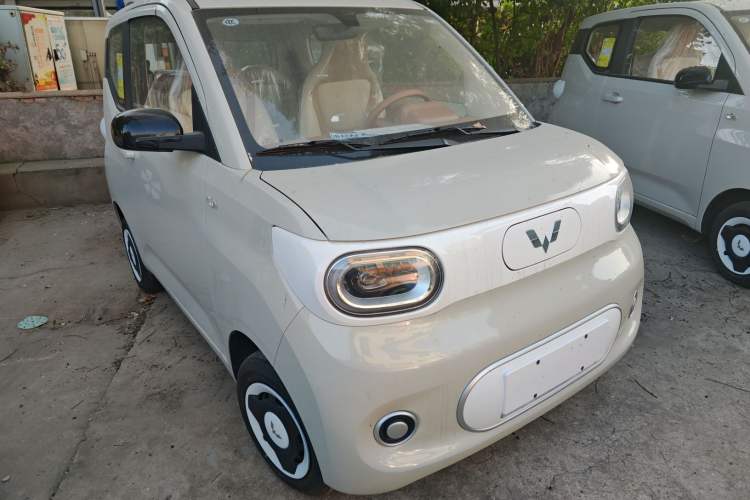 Used Wuling Hongguang MINIEV 2024 3rd Generation 215km Youth Edition