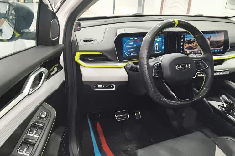 Used Geely Auto Coolray 2022 Bin Yue COOL 1.5TD DCT Battle Edition
