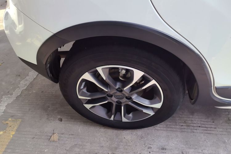 Used Geely Auto Vision X3 2019 Upgraded Model 1.5L CVT Prestige Version