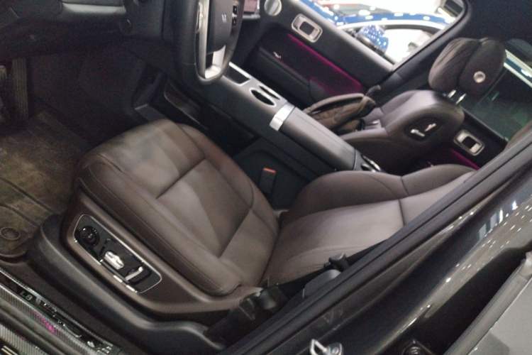 Used Li Auto L8 2023 Pro Model
