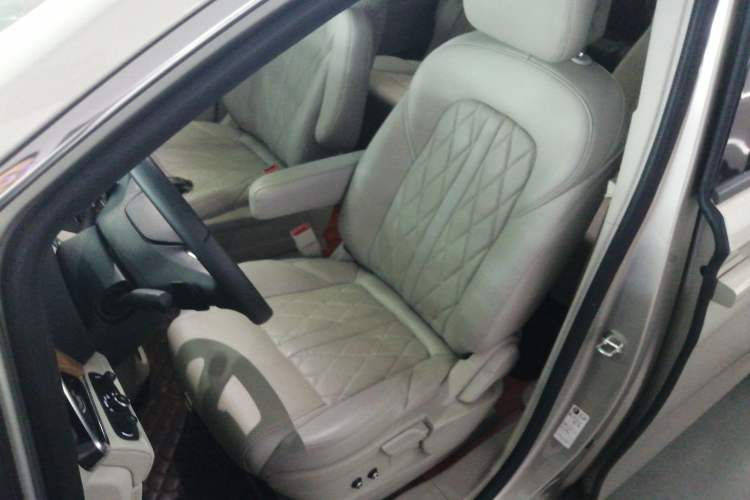 Used Buick GL8 2018 ES 28T Comfort Model China VI Standard
